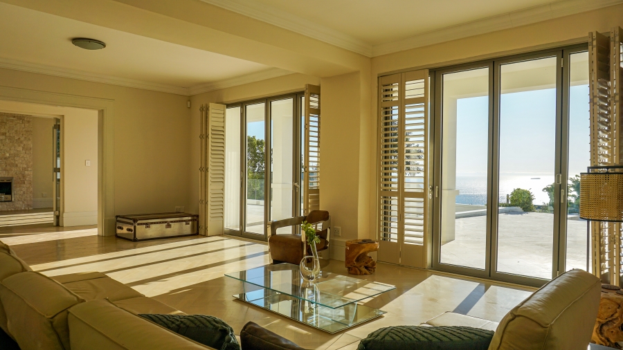 4 Bedroom Property for Sale in Bakoven Western Cape
